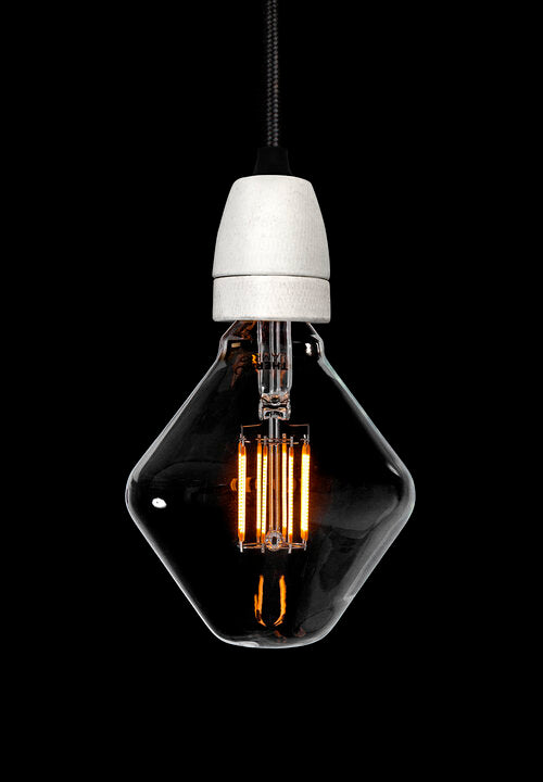 R105 Clear Dimmable LED 600LM 8W Extra Warm White 2200K