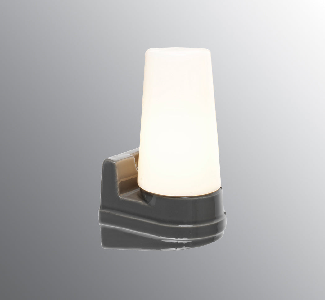 Lampara Aplique de Techo o Pared Bernadotte IFO IP44